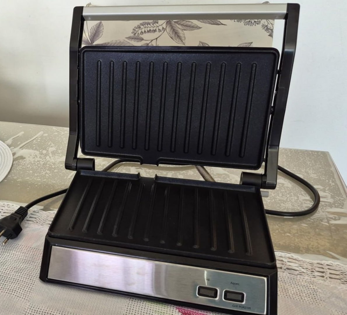 ✅ Grill e Sanduicheira 2 em 1 Inox Philco 220V