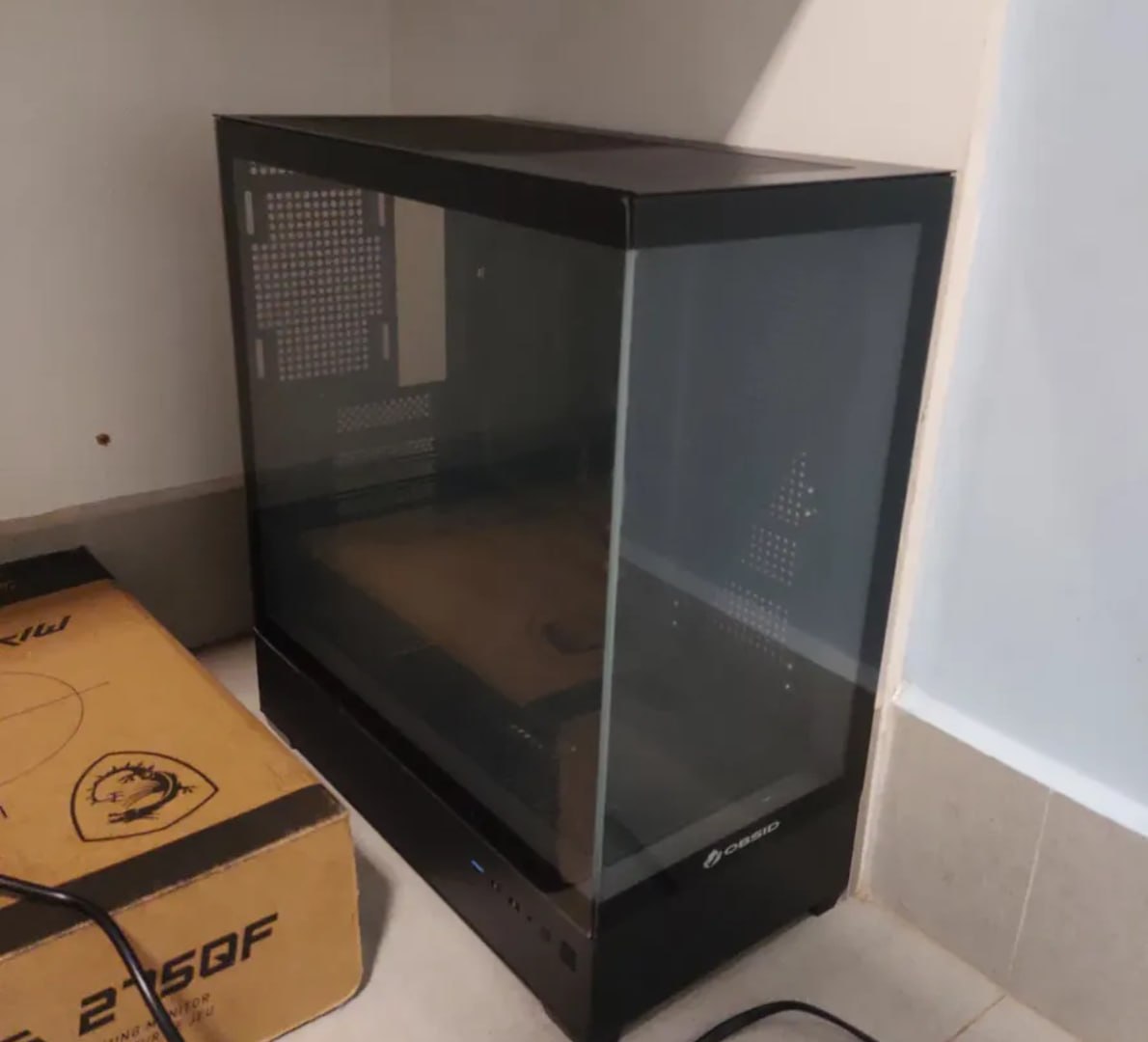 🖥 Gabinete Gamer Obsid Frame Vidro Mid Tower S/ Fan